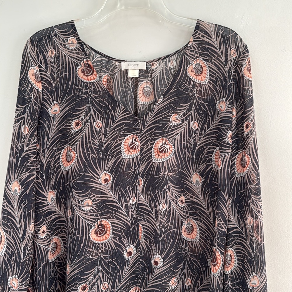 LOFT Outlet Women's Long Sleeve V-Neck Dk. Gray Sheer Floral Blouse- Size M - Picture 2 of 8